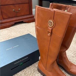 Tommy Hilfiger Imina Tan Leather Boots